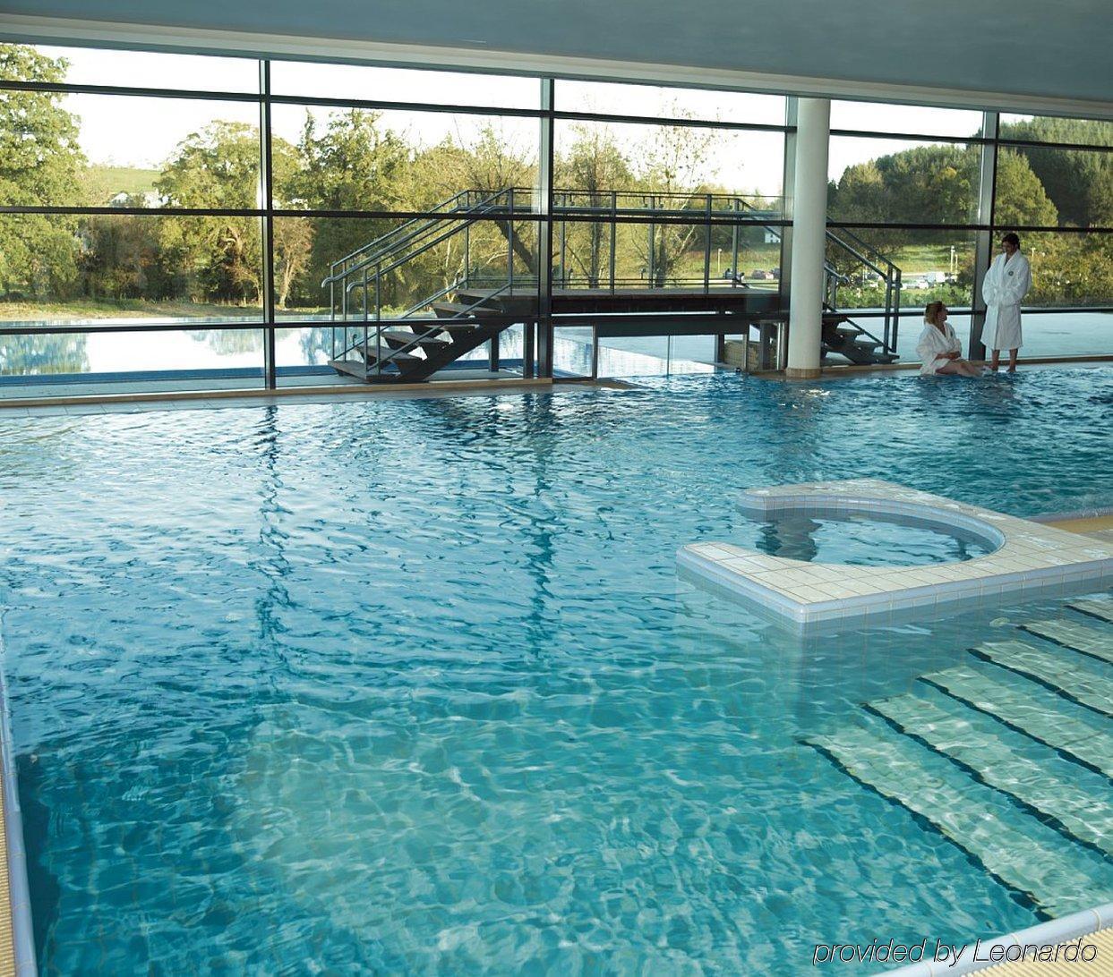 Farnham Estate And Golf Hotel