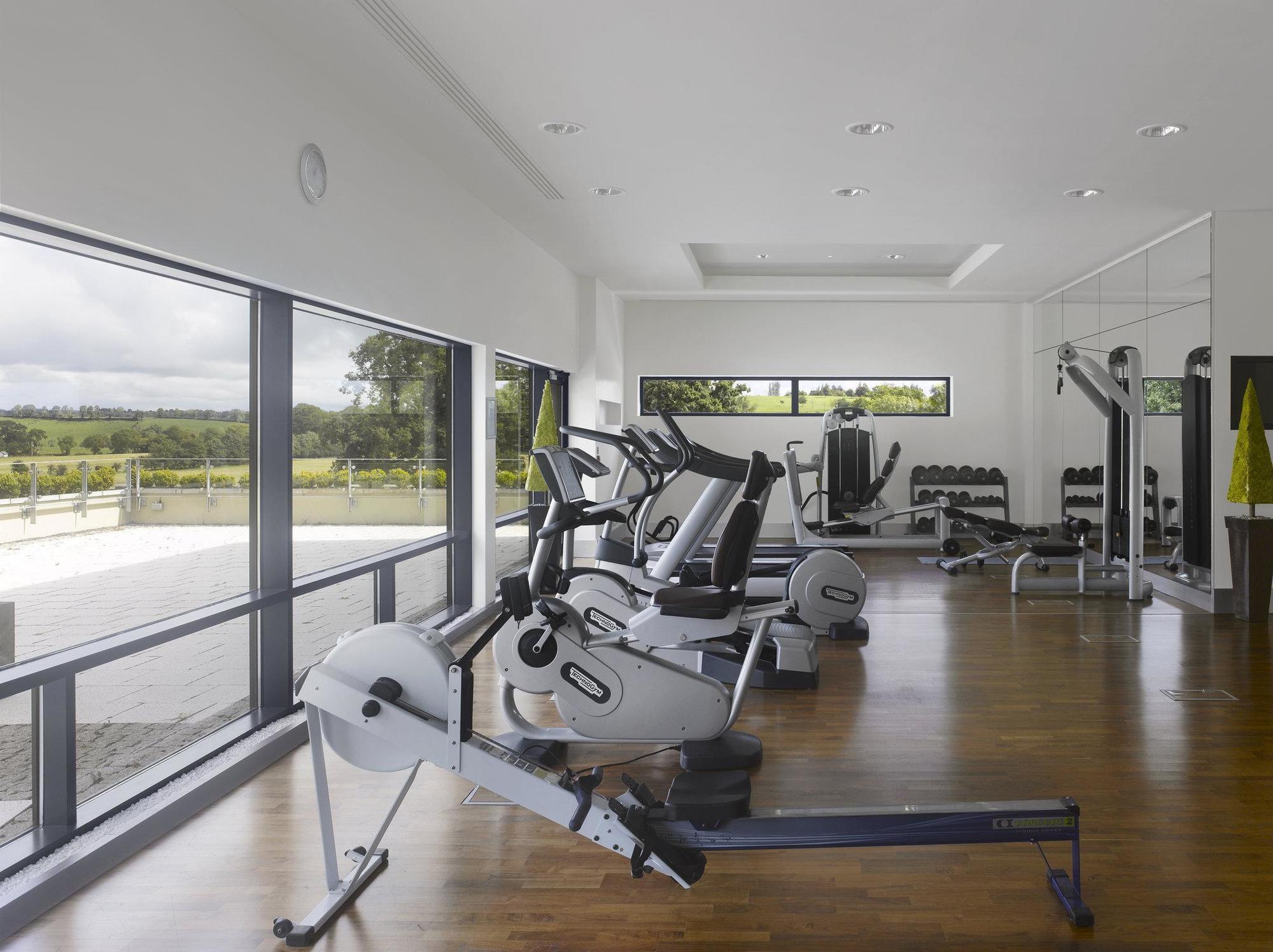 Hotel Farnham Estate And Golf